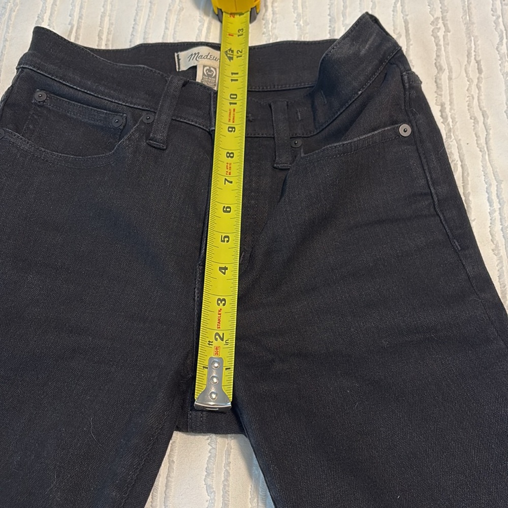 EUC Madewell Gray Kick Out Flare - size 2 (25) - Picture 4 of 10